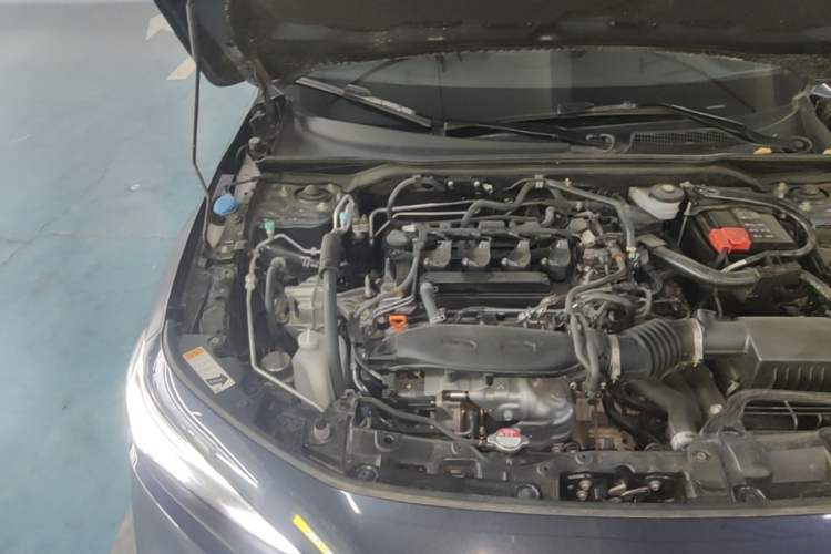 Used Honda Civic 2022 240TURBO CVT Dynamic Edition Engine Bay Right