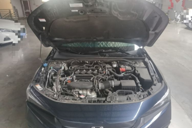Used Honda Civic 2022 240TURBO CVT Dynamic Edition Engine Bay