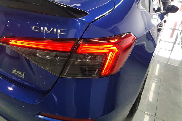 Used Honda Civic 2022 240TURBO CVT Dynamic Edition Exterior 3