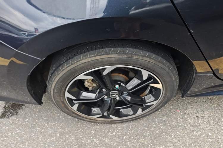 Used Honda Civic 2022 240TURBO CVT Dynamic Edition Exterior 5