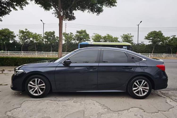 Used Honda Civic 2022 240TURBO CVT Dynamic Edition Exterior 5