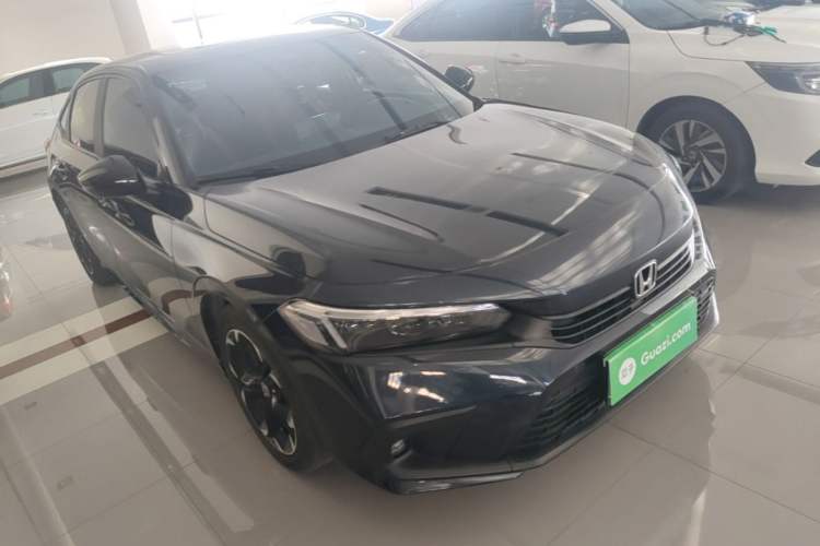 Used Honda Civic 2022 240TURBO CVT Dynamic Edition Front Right 45 Deg