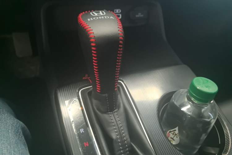 Used Honda Civic 2022 240TURBO CVT Dynamic Edition Gear Lever