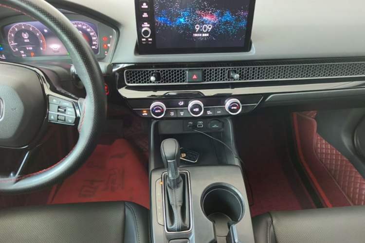 Used Honda Civic 2022 240TURBO CVT Dynamic Edition Gear Lever
