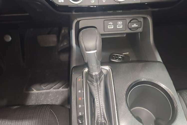 Used Honda Civic 2022 240TURBO CVT Jingcheng Edition Gear Lever