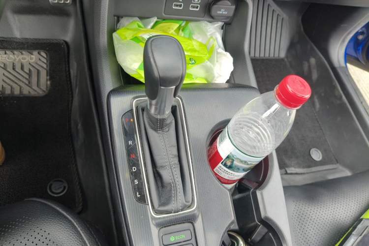 Used Honda Civic 2022 240TURBO CVT Dynamic Edition Gear Lever