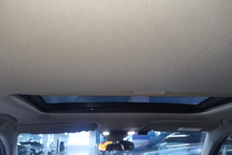 Used Honda Civic 2022 240TURBO CVT Dynamic Edition Headliner