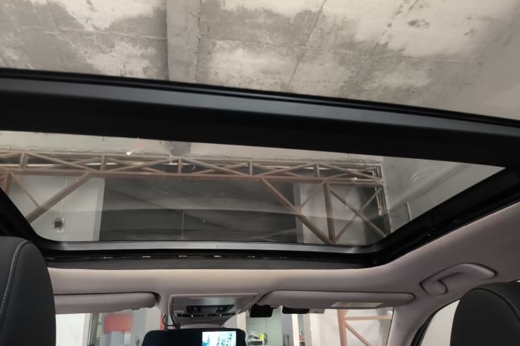 Used Honda Civic 2022 240TURBO CVT Dynamic Control Version Headliner
