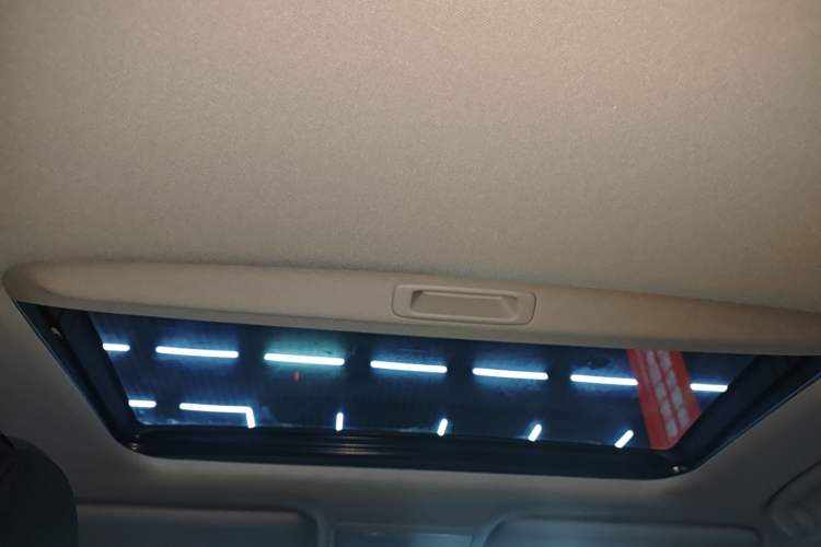 Used Honda Civic 2022 240TURBO CVT Dynamic Edition Headliner