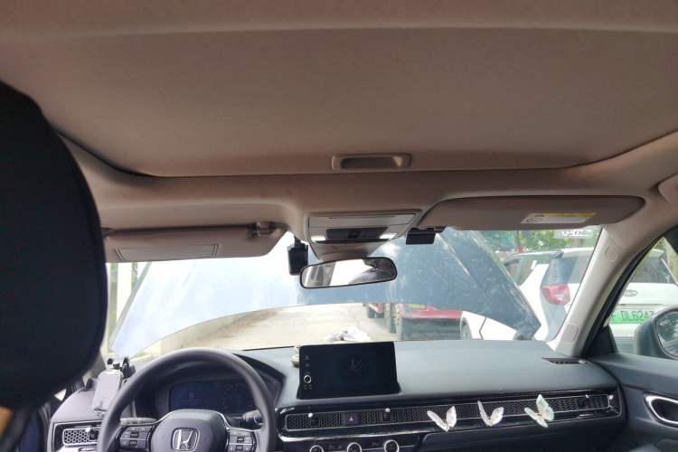 Used Honda Civic 2022 240TURBO CVT Dynamic Edition Headliner
