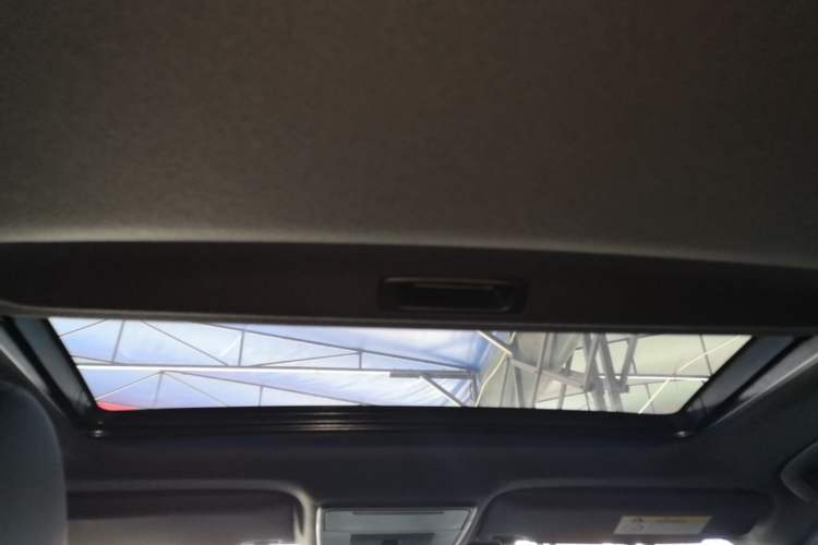 Used Honda Civic 2022 240TURBO CVT Dynamic Edition Headliner