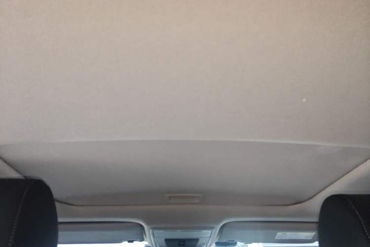 Used Honda Civic 2022 240TURBO CVT Dynamic Edition Headliner