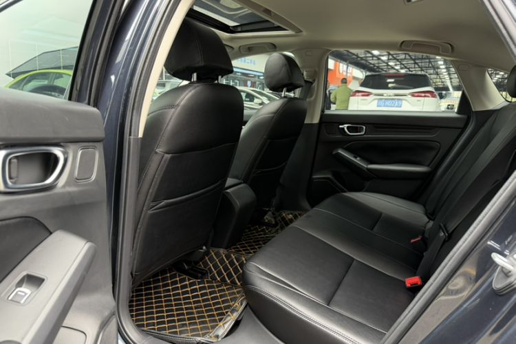 Used Honda Civic 2022 240TURBO CVT Dynamic Edition Interior 1