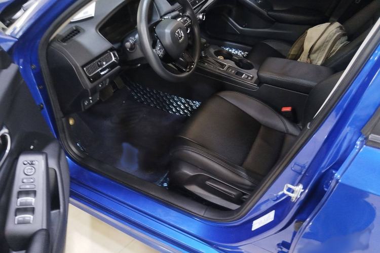 Used Honda Civic 2022 240TURBO CVT Dynamic Edition Interior 3