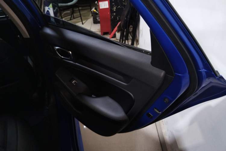 Used Honda Civic 2022 240TURBO CVT Dynamic Edition Interior 6