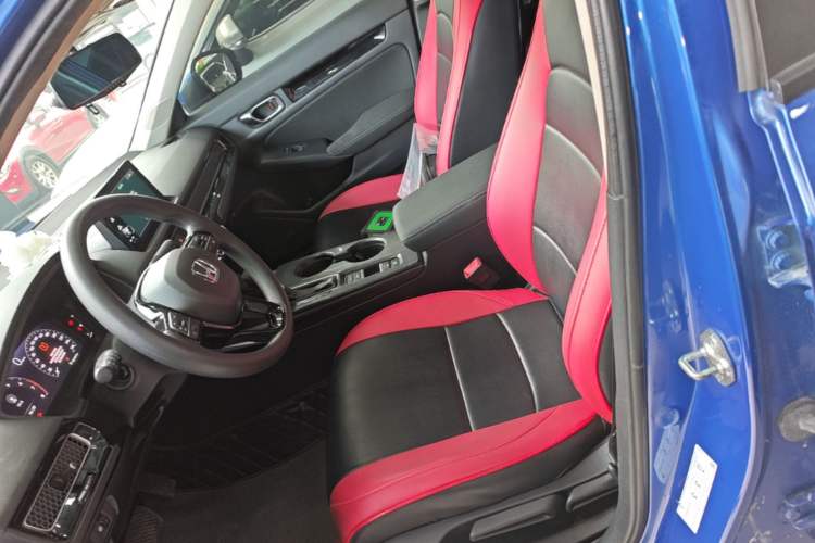 Used Honda Civic 2022 240TURBO CVT Dynamic Edition Left Front Seat