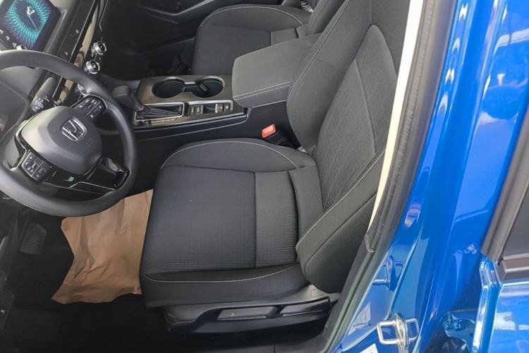 Used Honda Civic 2022 240TURBO CVT Dynamic Edition Left Front Seat