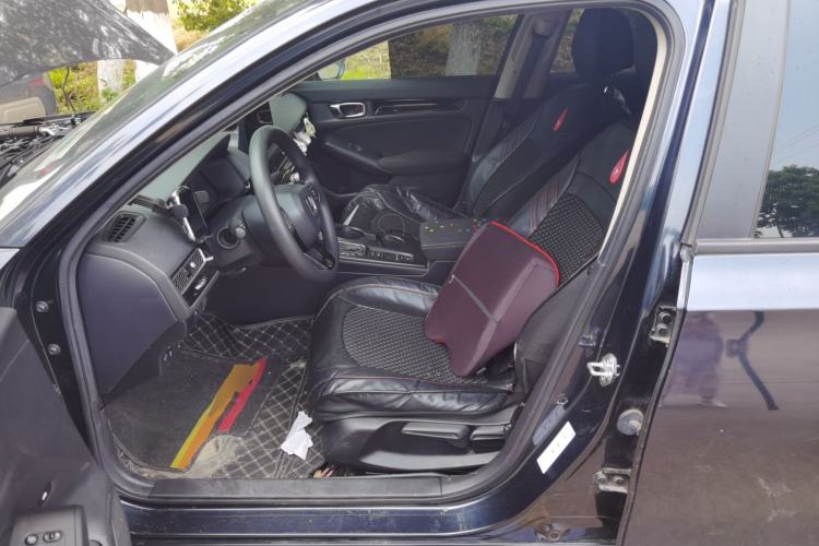 Used Honda Civic 2022 240TURBO CVT Dynamic Edition Left Front Seat