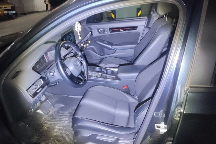 Used Honda Civic 2022 240TURBO CVT Dynamic Edition Left Front Seat