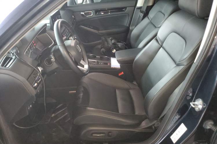 Used Honda Civic 2022 240TURBO CVT Dynamic Control Version Left Front Seat