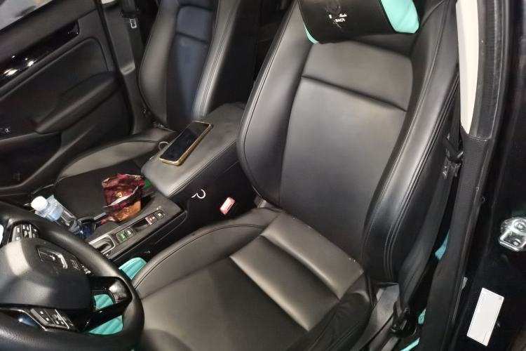 Used Honda Civic 2022 240TURBO CVT Dynamic Edition Left Front Seat