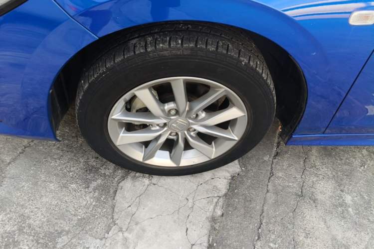 Used Honda Civic 2022 180TURBO CVT Shangdong Edition Left Front Wheel Hub
