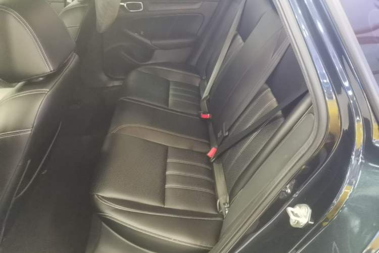Used Honda Civic 2022 240TURBO CVT Dynamic Edition Left Rear Seat