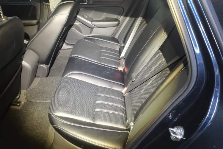 Used Honda Civic 2022 240TURBO CVT Dynamic Edition Left Rear Seat