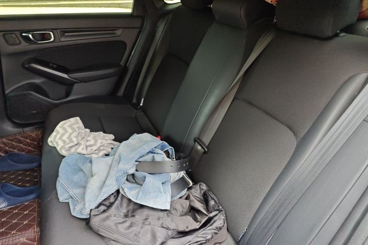 Used Honda Civic 2022 240TURBO CVT Dynamic Edition Left Rear Seat