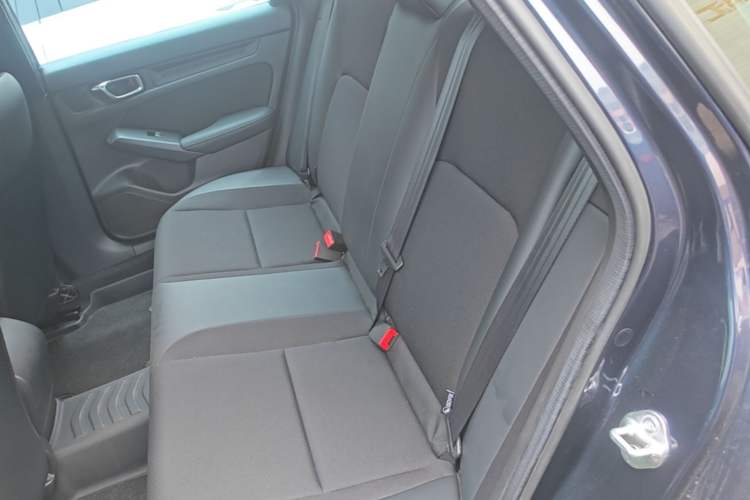 Used Honda Civic 2022 240TURBO CVT Dynamic Edition Left Rear Seat