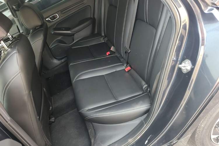 Used Honda Civic 2022 240TURBO CVT Dynamic Edition Left Rear Seat