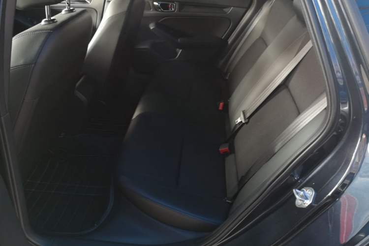 Used Honda Civic 2022 240TURBO CVT Dynamic Edition Left Rear Seat