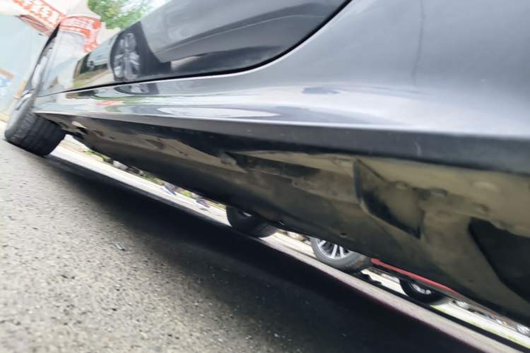 Used Honda Civic 2022 240TURBO CVT Dynamic Edition Left Side Sill