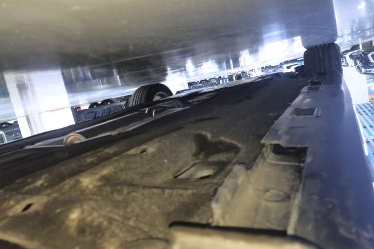 Used Honda Civic 2022 240TURBO CVT Dynamic Edition Left Side Sill