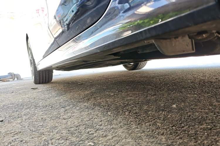 Used Honda Civic 2022 240TURBO CVT Dynamic Edition Left Side Sill
