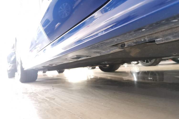 Used Honda Civic 2022 240TURBO CVT Dynamic Edition Left Side Sill