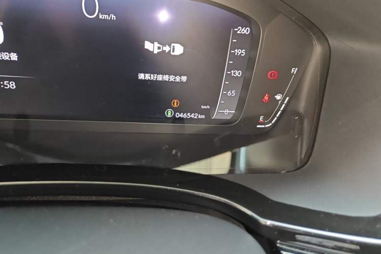Used Honda Civic 2022 240TURBO CVT Dynamic Edition Odometer Close Up