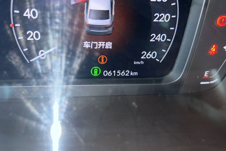 Used Honda Civic 2022 240TURBO CVT Dynamic Edition Odometer Close Up