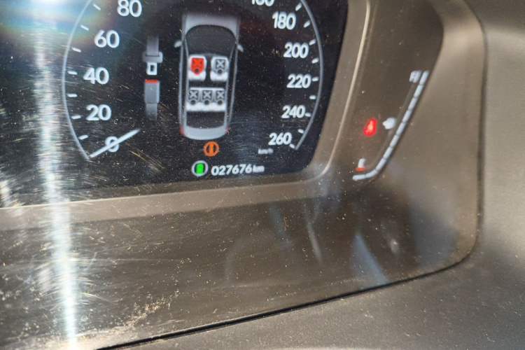 Used Honda Civic 2022 240TURBO CVT Dynamic Edition Odometer Close Up