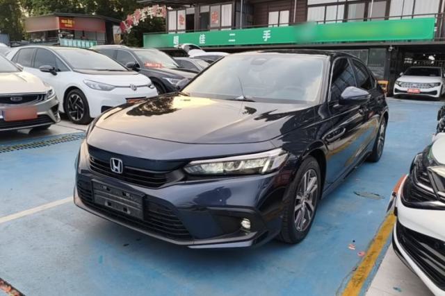 Ojetý Honda Civic 2022 240TURBO CVT Dynamic Edition