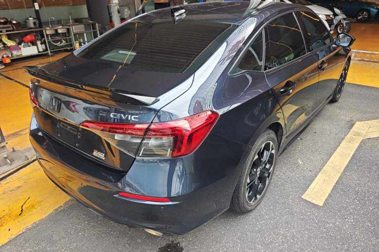 Used Honda Civic 2022 240TURBO CVT Dynamic Edition Rear Right 45 Deg
