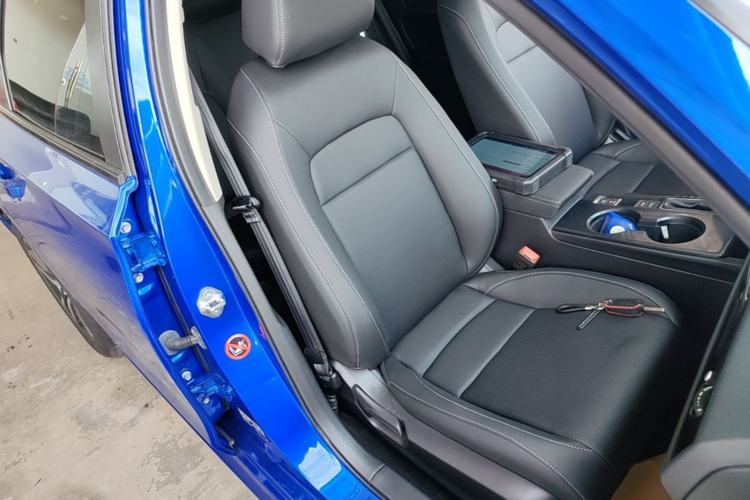 Used Honda Civic 2022 240TURBO CVT Dynamic Edition Right Front Seat