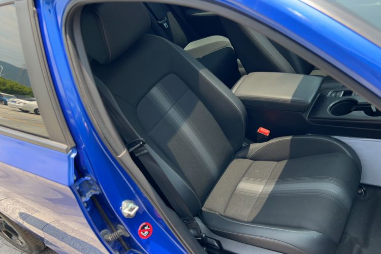 Used Honda Civic 2022 240TURBO CVT Dynamic Edition Right Front Seat