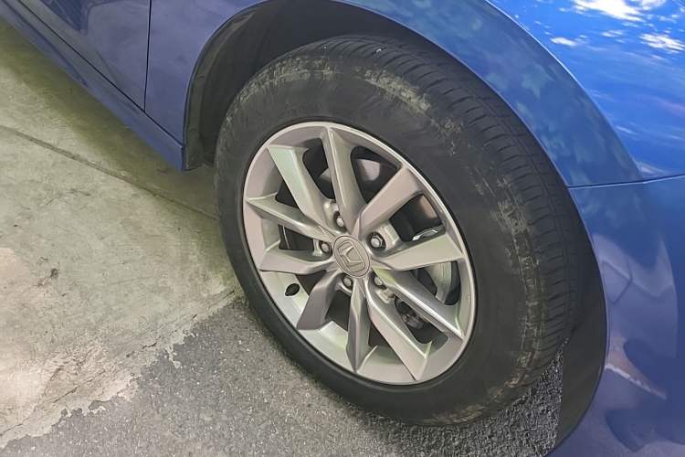 Used Honda Civic 2022 180TURBO CVT Shangdong Edition Right Front Wheel Hub