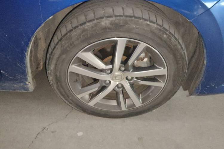 Used Honda Civic 2022 240TURBO CVT Dynamic Edition Right Front Wheel Hub