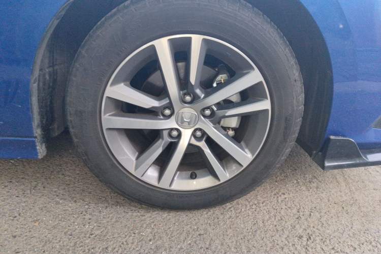 Used Honda Civic 2022 240TURBO CVT Dynamic Edition Right Front Wheel Hub