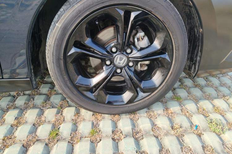 Used Honda Civic 2022 240TURBO CVT Dynamic Control Version Right Front Wheel Hub