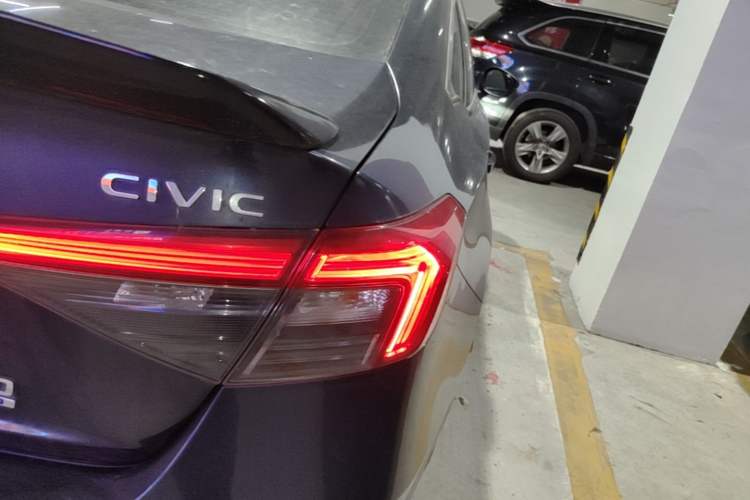 Used Honda Civic 2022 240TURBO CVT Dynamic Edition Right Rear Taillight