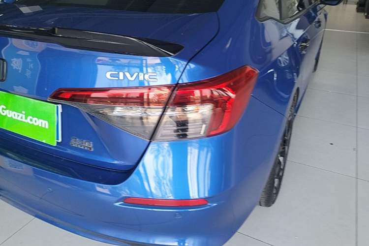 Used Honda Civic 2022 240TURBO CVT Dynamic Edition Right Rear Taillight