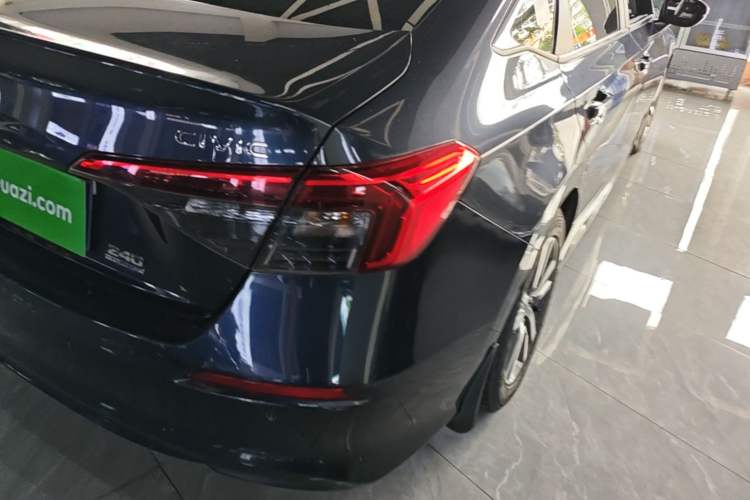 Used Honda Civic 2022 240TURBO CVT Dynamic Edition Right Rear Taillight